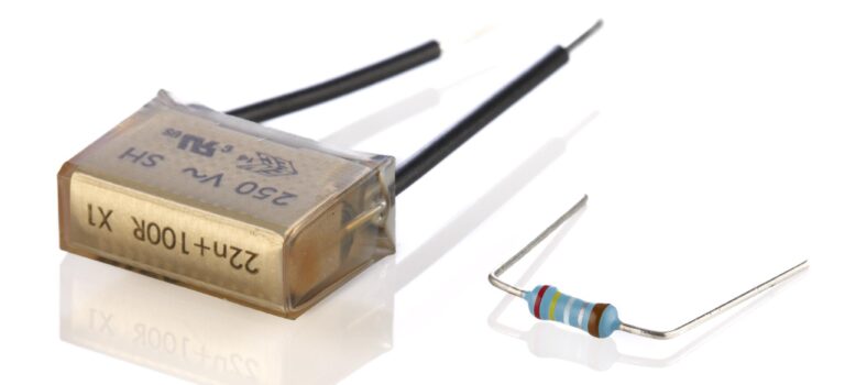 Eurotherm’s P116 PID Temperature Controller: The Ideal Solution for Reliable and Consistent Temperature Control