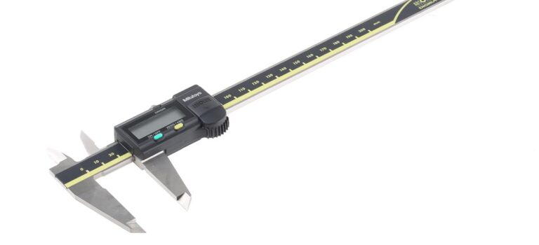 Achieve Greater Accuracy with the Mitutoyo 200mm Digital Caliper for Metric Measurements Achieve Greater Accuracy with the Mitutoyo 200mm Digital Caliper for Metric Measurements