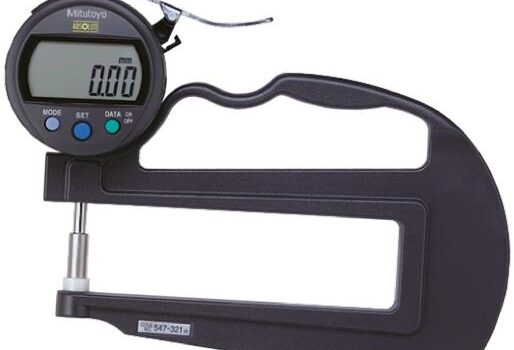 Get Accurate Measurements with Mitutoyo Thickness Gauge 547 12mm, LCD Display IP42, IP53!
